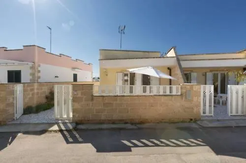 Le Terre Salentine Σπίτι διακοπών Marina di Mancaversa
